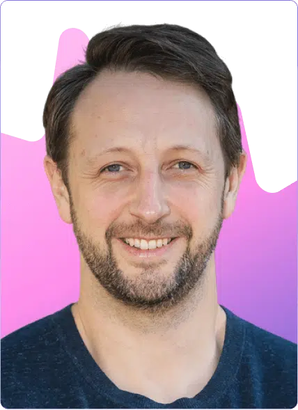 Tom headshot
